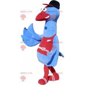 Mascota pájaro azul en ropa deportiva. Mascota cigüeña -