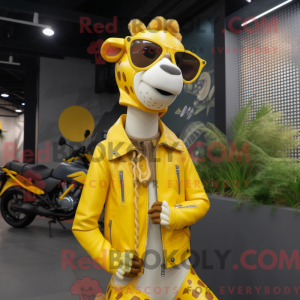 Mascotte de girafe jaune...