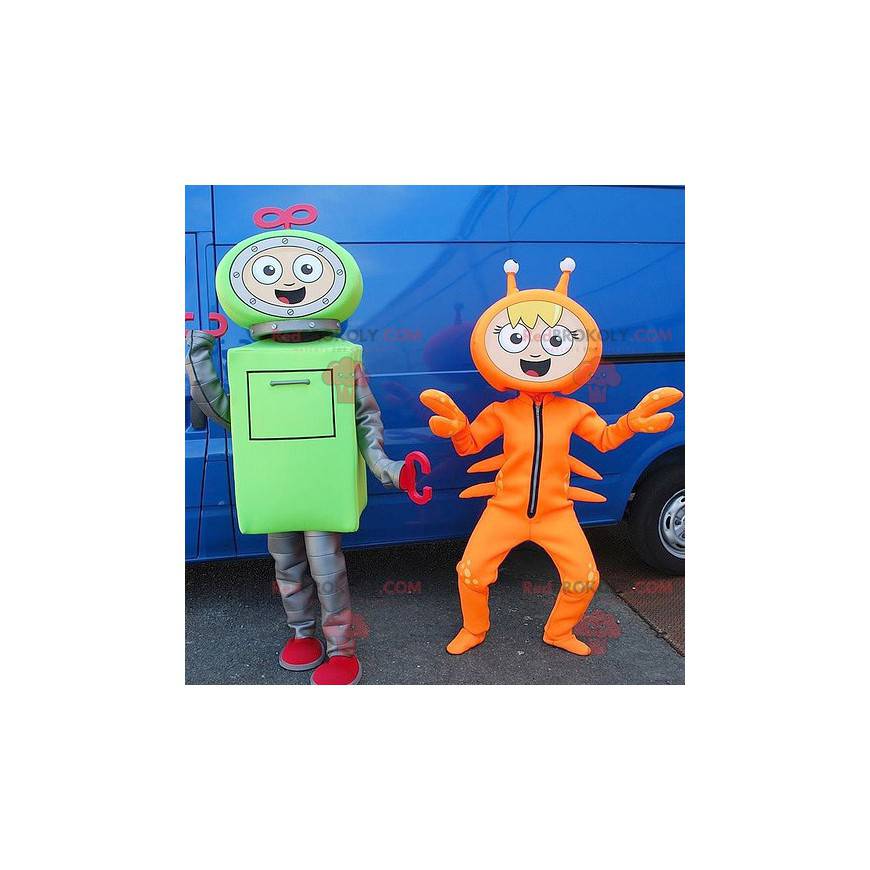 2 mascotas un robot verde y un cangrejo de río naranja -