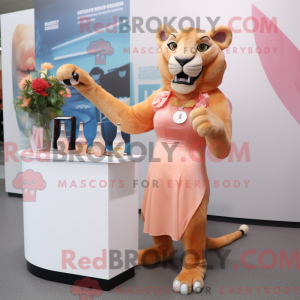 Peach Smilodon Maskottchen...