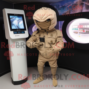 Beige Trilobite maskot...