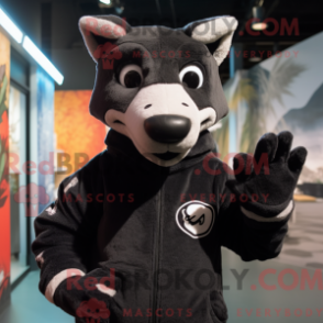 Máscara preta de Thylacosmilus com um capuz e um moletom e eleitor - Mascotes Thylacosmilus - REBROKO_230732 - RedBrokoly.com