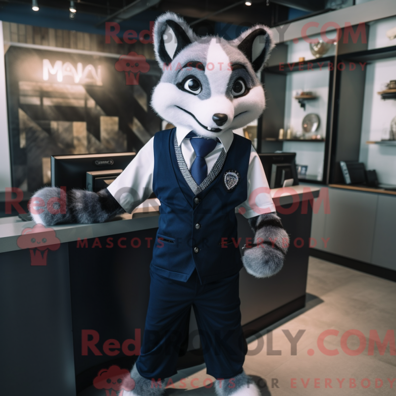 Fantasia de mascote de civeta marinho com terno e lenços - Mascotes civeta - REBROKO_230785 - RedBrokoly.com