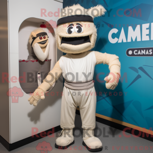 Cream Knife Thrower maskot...