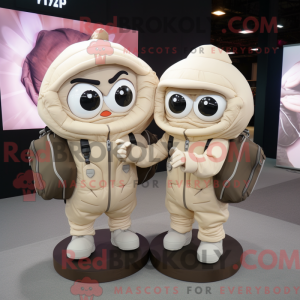 Beige forlovelsesring...