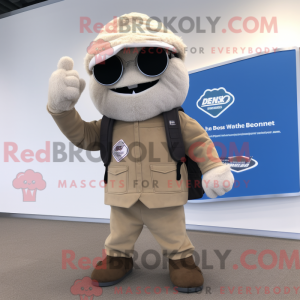 Personaggio mascotte anello...