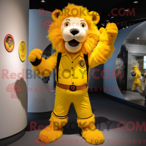 Gul Tamer Lion maskot...