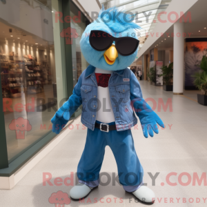Sky Blue Hawk mascotte...