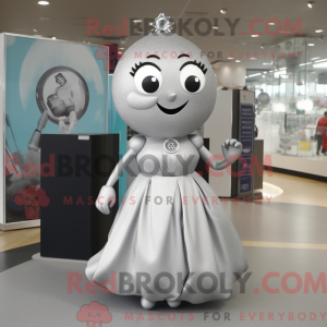 Sølv anheng maskot kostyme...