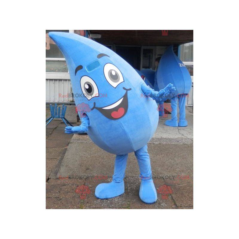 Reusachtige en lachende waterdruppelmascotte. Laat het pak