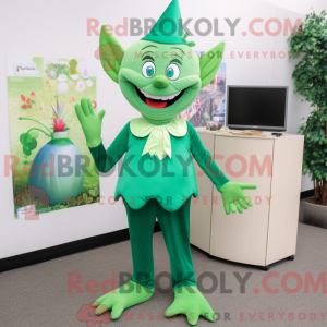 Green Tooth Fairy maskot...