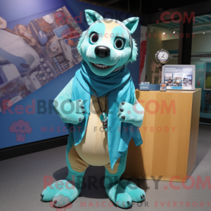 Turquoise Dingo...