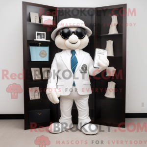 Personnage mascotte de...