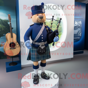 Navy sækkepibe maskot...