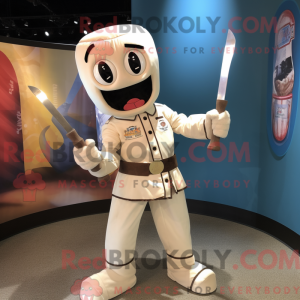 Cream Knife Thrower maskot...