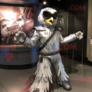 Silver Hawk-mascottekostuum...