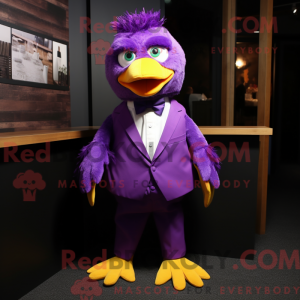 Personaggio mascotte viola...