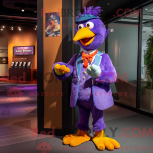 Personaggio mascotte viola...