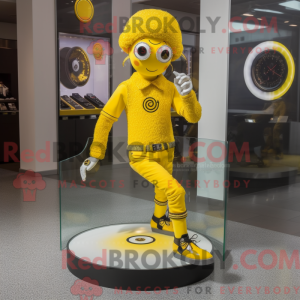 Gule irske dansesko maskot...