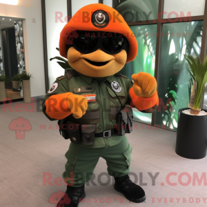 Oranjegroene baret...