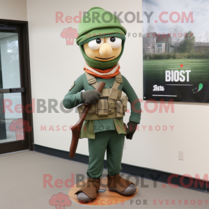 Rust Green Beret maskot...