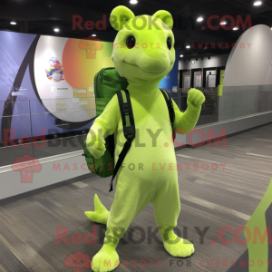 Limegrøn hermelin maskot...