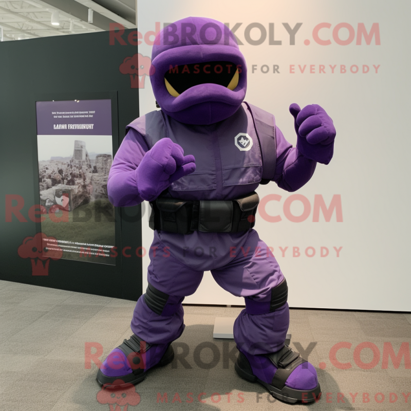 Fantasia de mascote Para Commando roxa com macacão e palmilhas - Mascotes do Para Commando - REBROKO_236166 - RedBrokoly.com