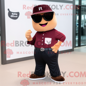 Maroon Guinness maskot...