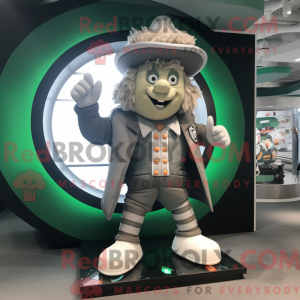 Grande figura de máscara de...