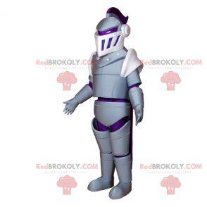 Mascotte van de middeleeuwen. Riddermascotte met pantser -
