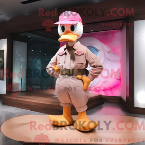 Maskotka Pink Goose składa...