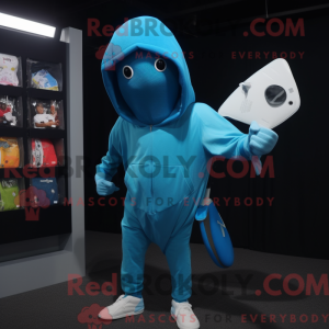 Cyan Knife Thrower...
