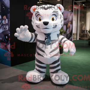 Máscara de tigre branco com...
