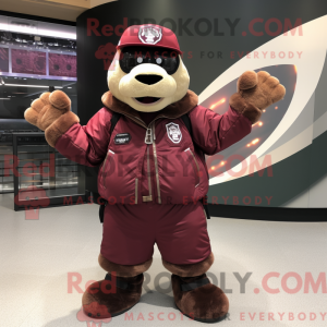 Maroon anheng maskot...