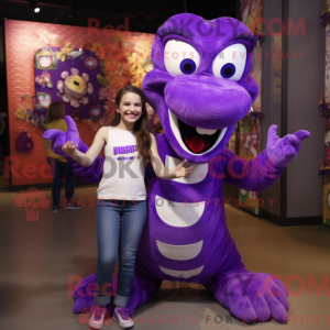 Mascotte de Python violet...