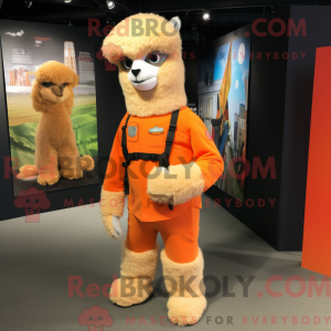 Orange Alpaca maskot...
