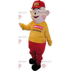 Mascotte de bonhomme habillé en jaune et rouge avec une