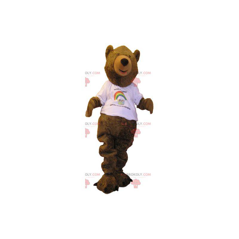 Mascotte grande orso bruno con una maglietta bianca -