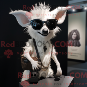Wit Aye-Aye mascottekostuum...