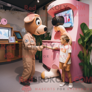 Tan Pink maskot kostume...