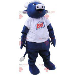 Blaues Kuhmaskottchen mit einem weißen T-Shirt - Redbrokoly.com