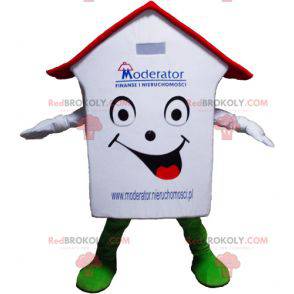 Very smiling red and green white house mascot - Redbrokoly.com