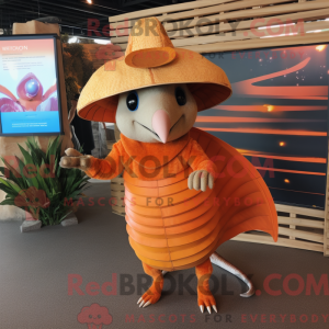 Orange Armadillo maskot...