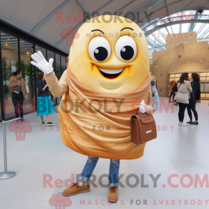 Tan Croissant...