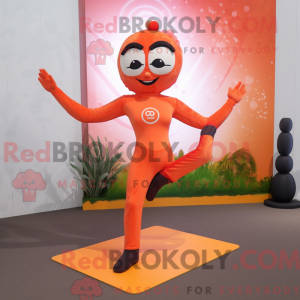 Oranžová postava maskota...