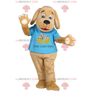 Bedårande le valpmaskot med blå t-shirt - Redbrokoly.com