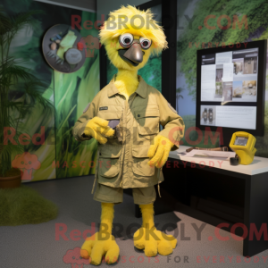 Figura de máscara de emu...