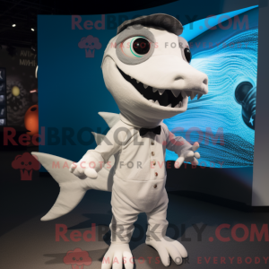 Hvid Barracuda maskot...