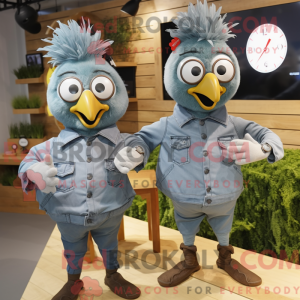 Postava maskota Olive Hens...