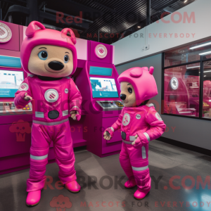 Magenta astronaut maskot...